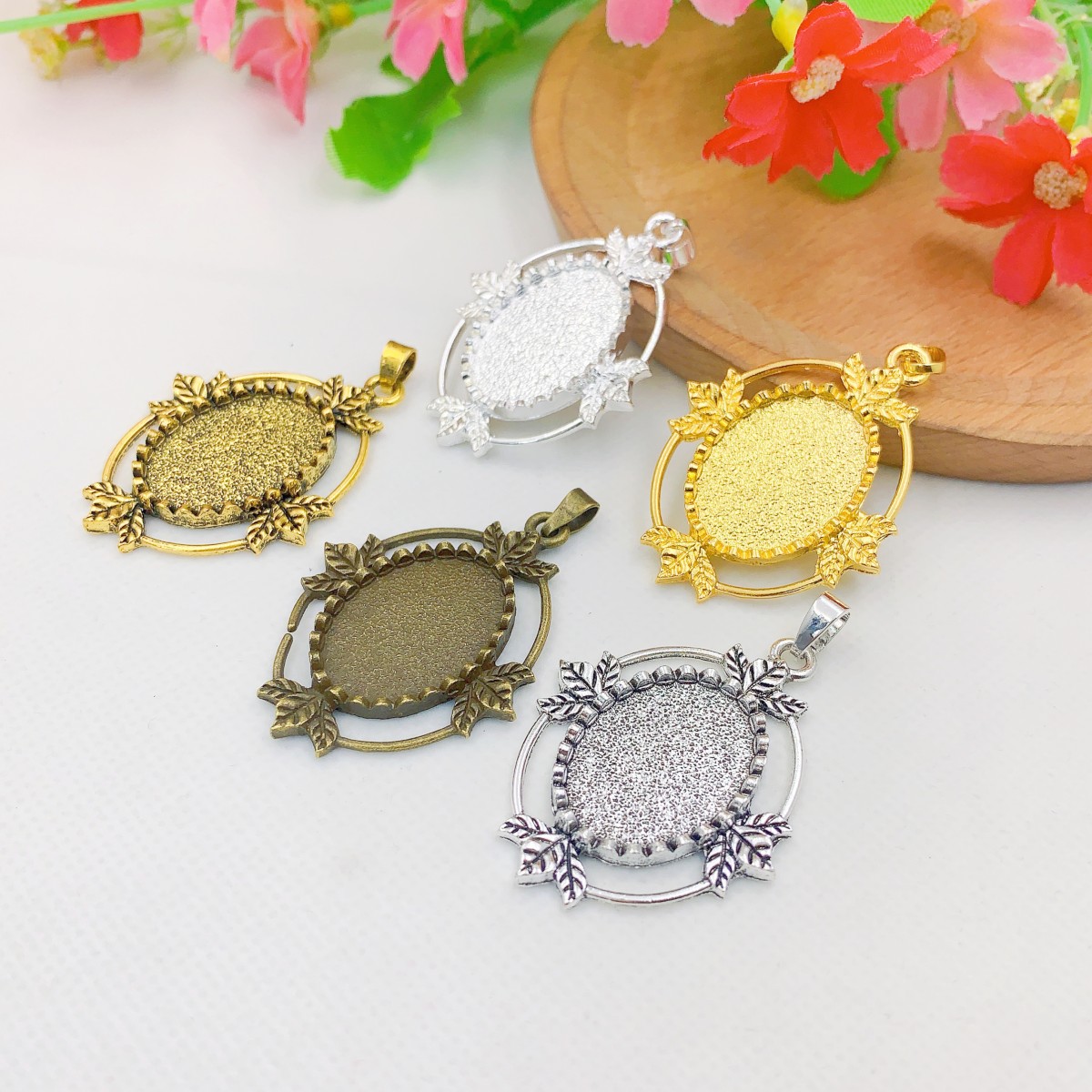 Bezels Set Pendant - ワンベブレード-楕円形のカボションフレーム,ベゼル設定,空のトレイ,日曜大工のブレスレット用,5個,K05422